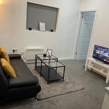 Apartment In Bham City Centre Free Parking Sleeps 3 Birmingham Ngoại thất bức ảnh