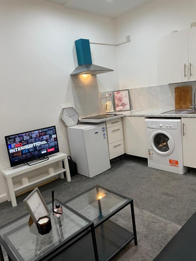 Apartment In Bham City Centre Free Parking Sleeps 3 Birmingham Ngoại thất bức ảnh